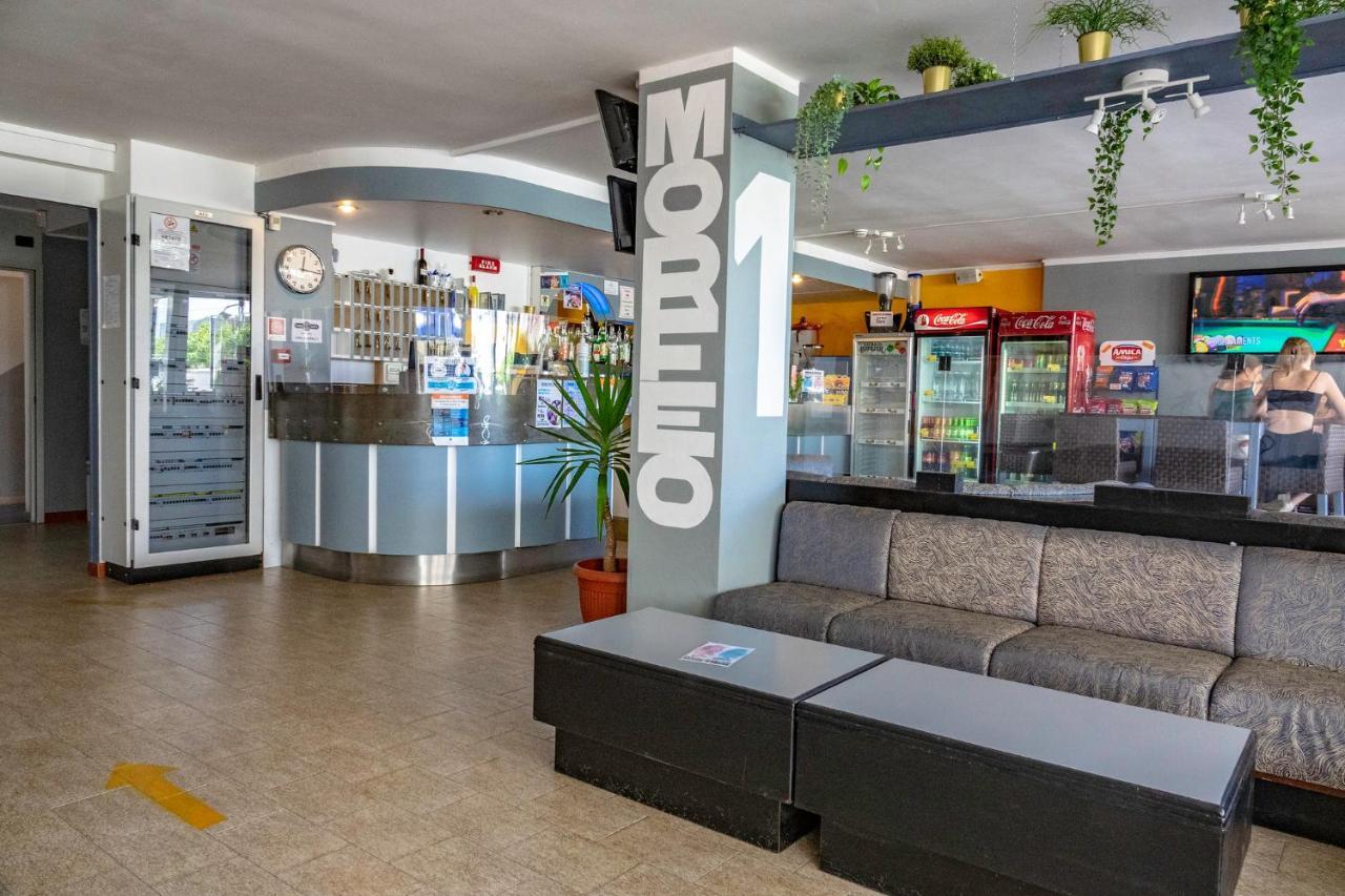 Hotel Morfeo - Young People Hotels (Adults Only) Rimini Zewnętrze zdjęcie