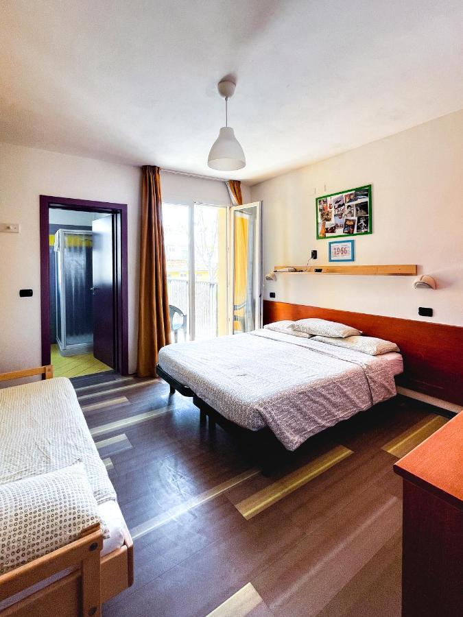 Hotel Morfeo - Young People Hotels (Adults Only) Rimini Zewnętrze zdjęcie