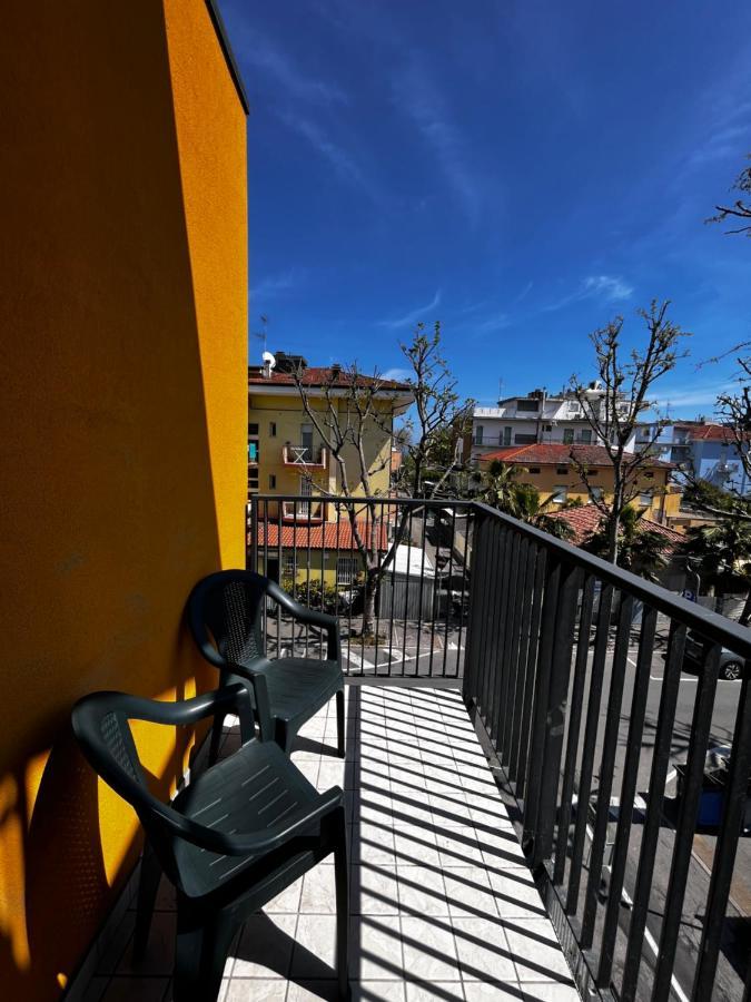 Hotel Morfeo - Young People Hotels (Adults Only) Rimini Zewnętrze zdjęcie