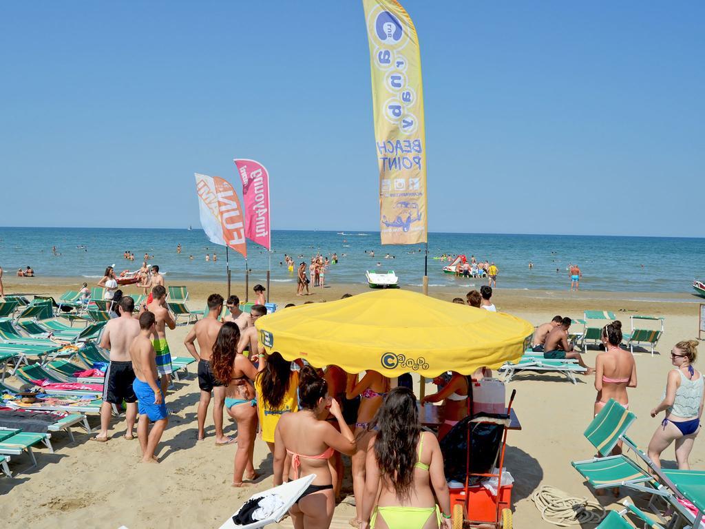 Hotel Morfeo - Young People Hotels (Adults Only) Rimini Zewnętrze zdjęcie