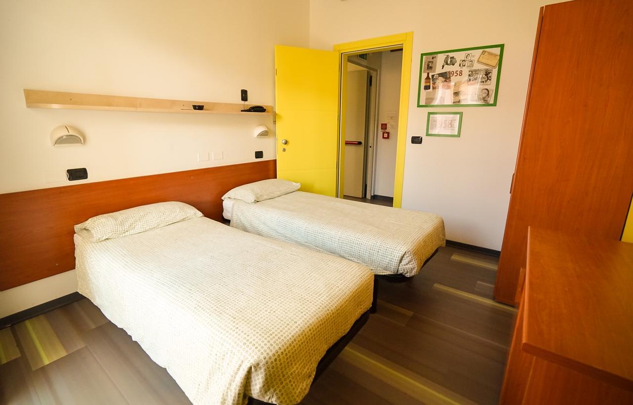 Hotel Morfeo - Young People Hotels (Adults Only) Rimini Zewnętrze zdjęcie